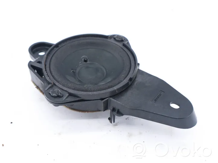 Audi A6 Allroad C7 Haut-parleur de porte avant 4G9035402