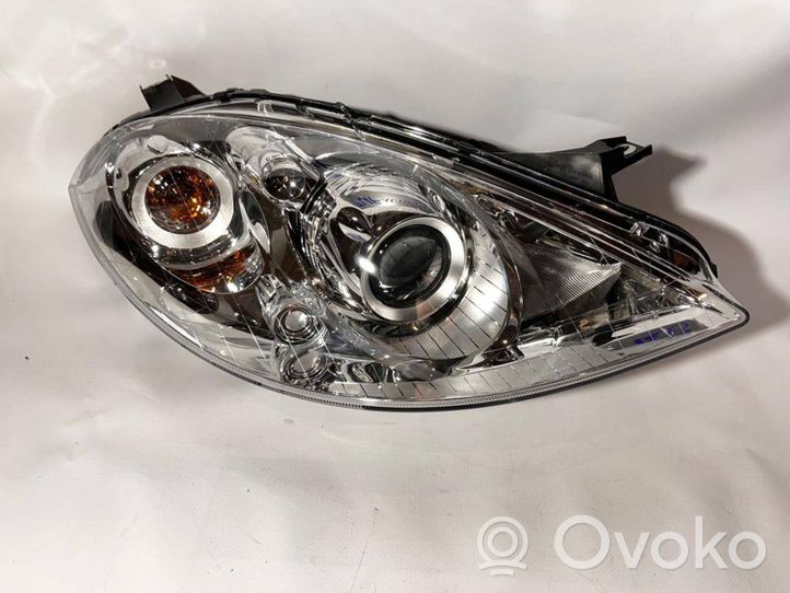 Mercedes-Benz A W169 Faro delantero/faro principal A1698207461