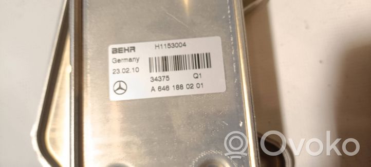 Mercedes-Benz Sprinter W906 Support de filtre à huile A6461880201