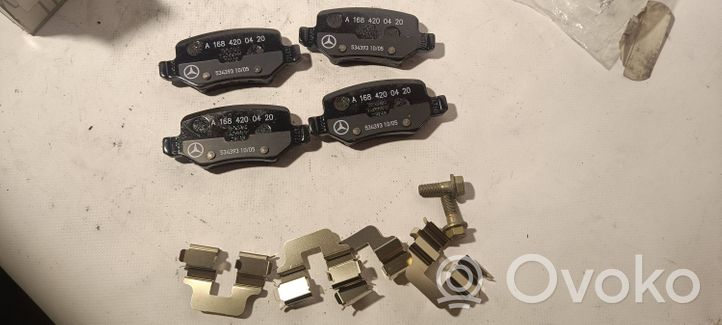 Mercedes-Benz A W168 Brake pads (rear) A1684200420