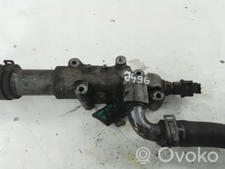 Chevrolet Captiva Thermostat/thermostat housing 