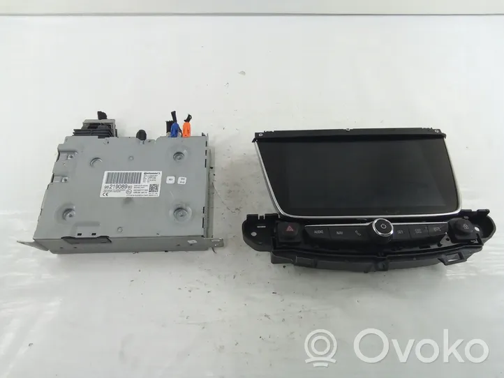 Opel Crossland X Radio/CD/DVD/GPS-pääyksikkö 9821908980