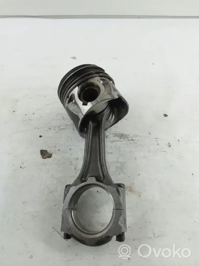 Chevrolet Cruze Piston avec bielle 