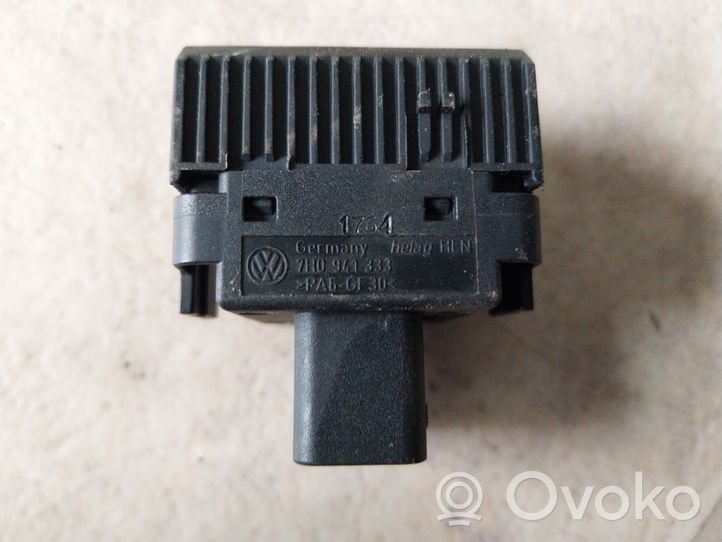 Volkswagen Transporter - Caravelle T5 Interruptor de control de altura del faro delantero 7H0941333