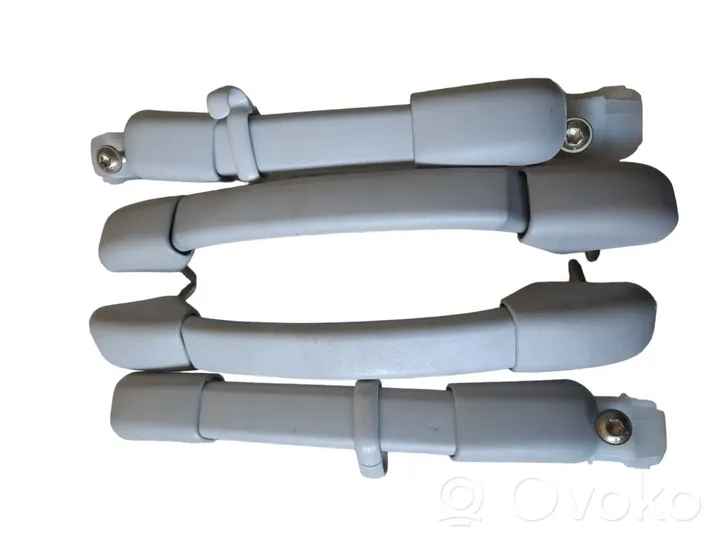 Citroen C5 Un set di maniglie per il soffitto 9616355277