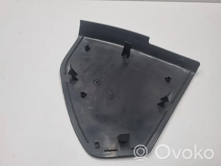 Mercedes-Benz E W211 Altro elemento di rivestimento della portiera anteriore A2117270248