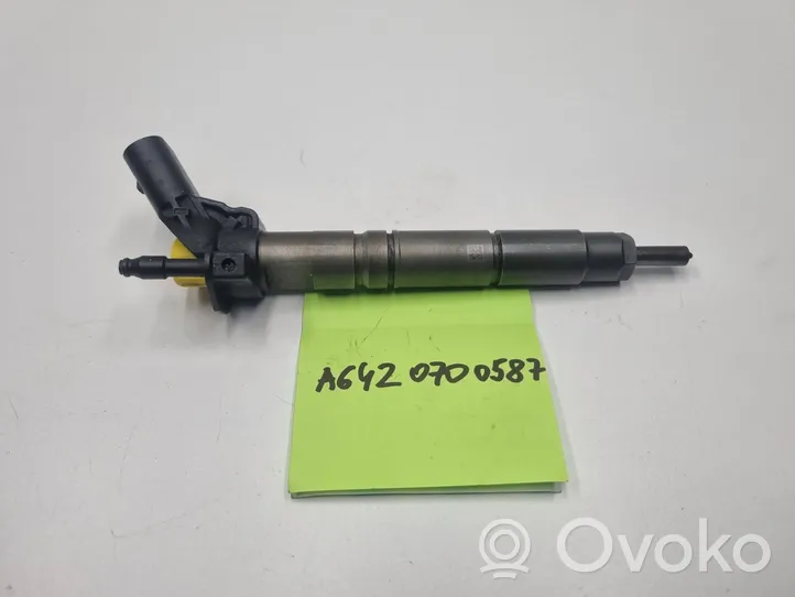 Mercedes-Benz ML W164 Injecteur de carburant A6420700587