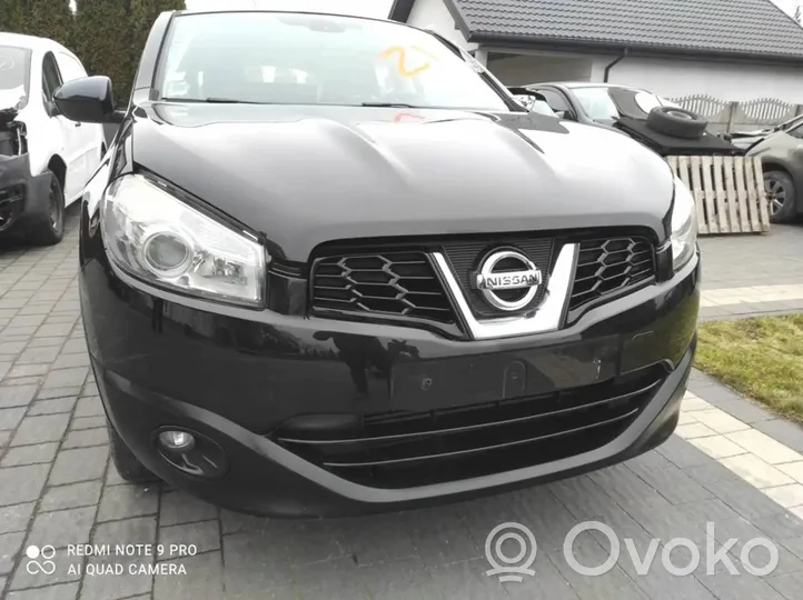 Nissan Qashqai Priekinės durys 