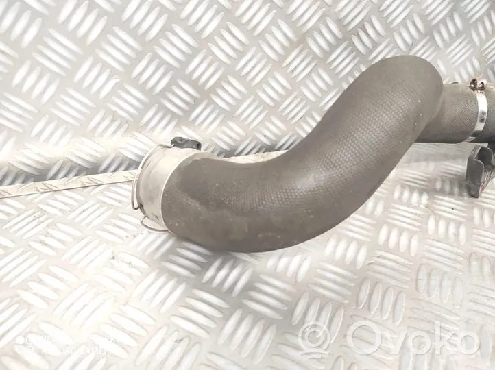 Opel Vivaro Coolant pipe/hose 