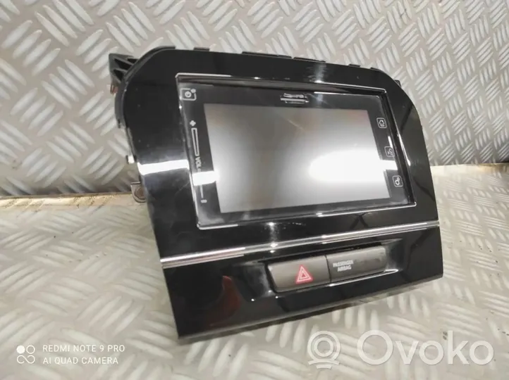 Suzuki Vitara (LY) Panel / Radioodtwarzacz CD/DVD/GPS 5221611