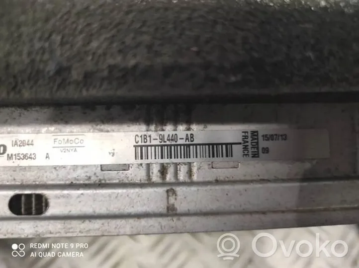 Ford B-MAX Chłodnica powietrza doładowującego / Intercooler 