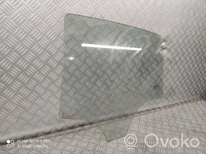 Opel Corsa D Sliding door window/glass 