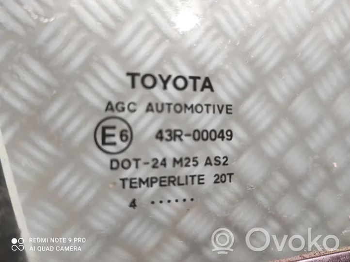 Toyota Auris E180 Vetro/finestrino portellone scorrevole 