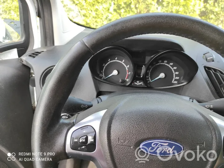 Ford Transit Courier Volante 