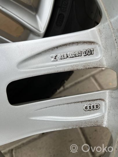Audi Q3 8U Felgi aluminiowe R18 8U0601025AA