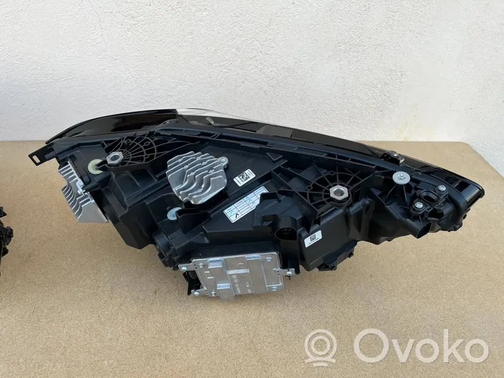 BMW 4 G22 G23 G24 G26 Phare frontale 7495845