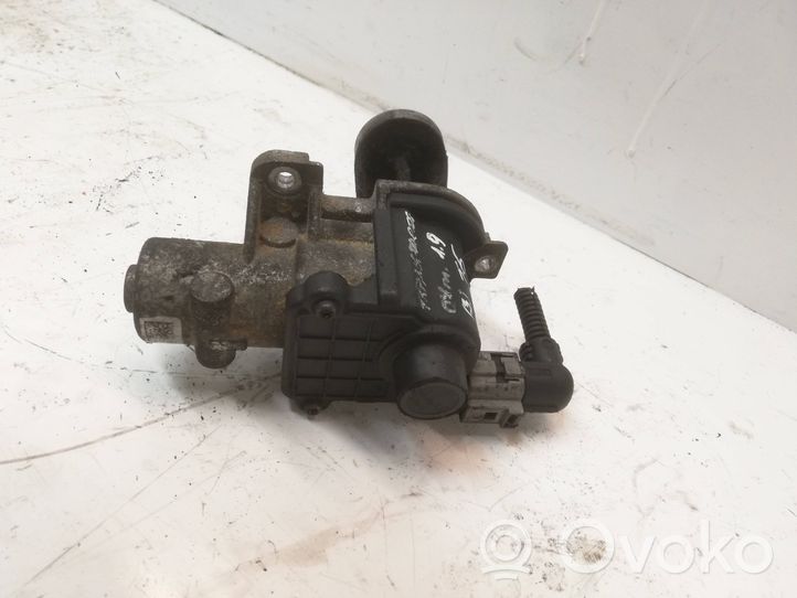 Volkswagen Multivan T5 EGR valve 038131501BF