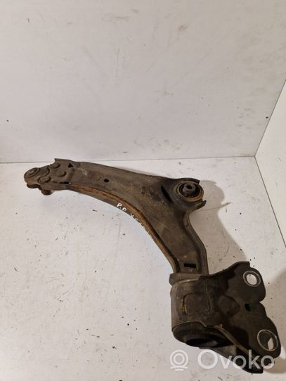 Volvo XC60 Front lower control arm/wishbone 