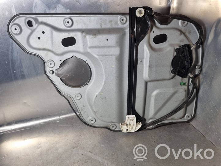 Volkswagen Touran I Takaoven manuaalinen ikkunan nostin 1T0839462N