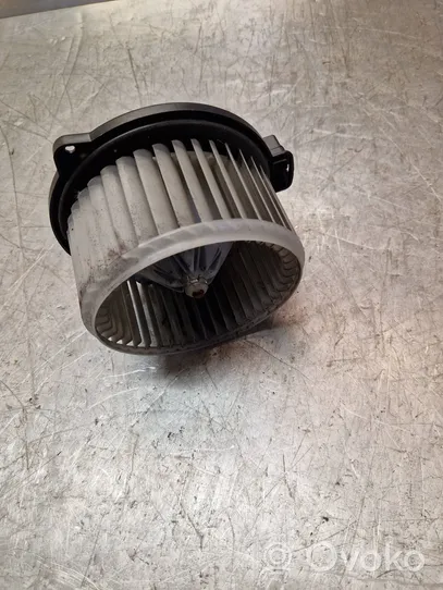 Toyota Corolla Verso E121 Ventola riscaldamento/ventilatore abitacolo MF0160700610