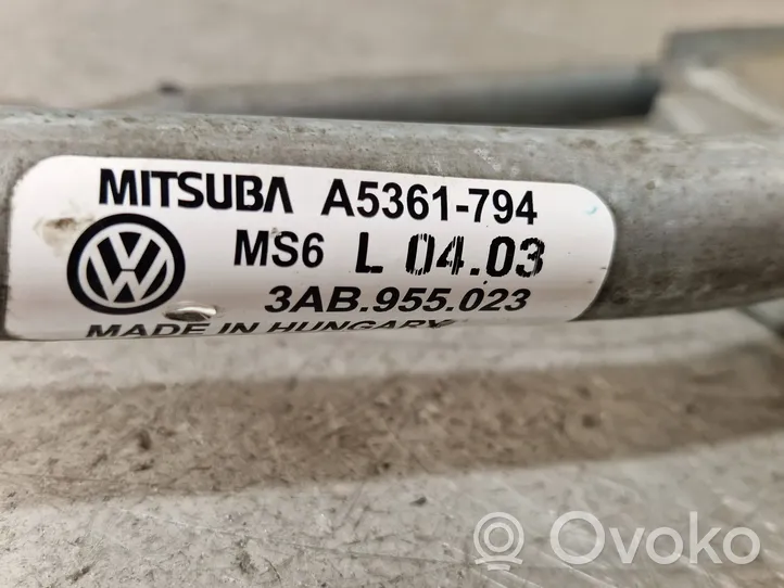 Volkswagen PASSAT B7 Front wiper linkage and motor 3AB955023