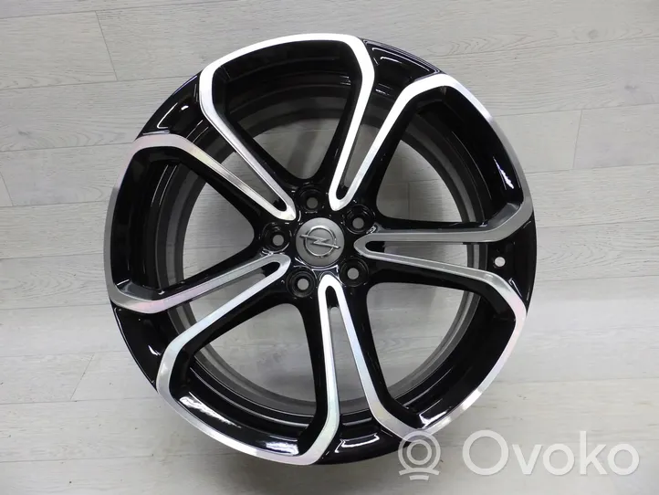 Opel Adam R18 alloy rim 