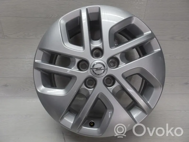 Opel Vivaro R17 alloy rim 