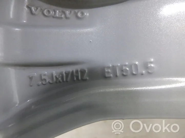 Volvo XC40 Felgi aluminiowe R17 