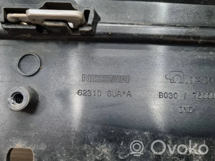 Nissan Qashqai J12 Atrapa chłodnicy / Grill 623106UA