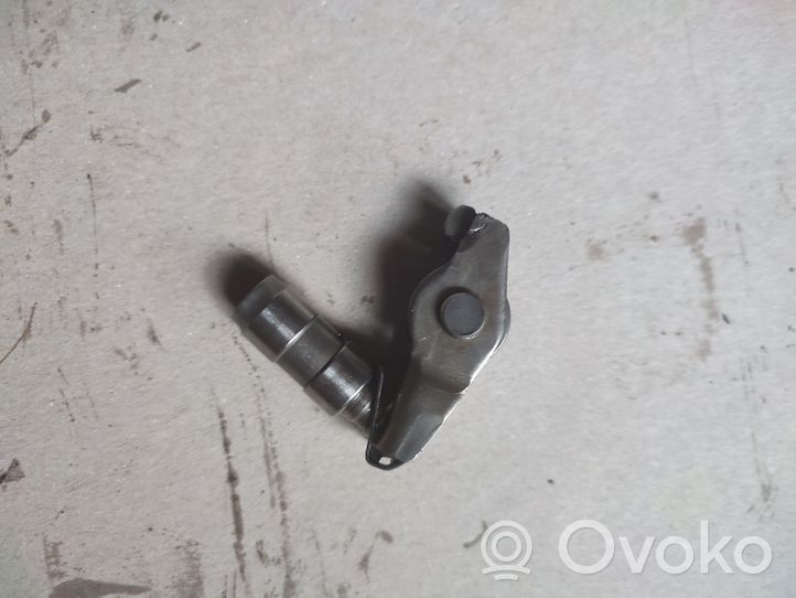 Volkswagen Golf VIII Poussoir de soupape 04E109423C