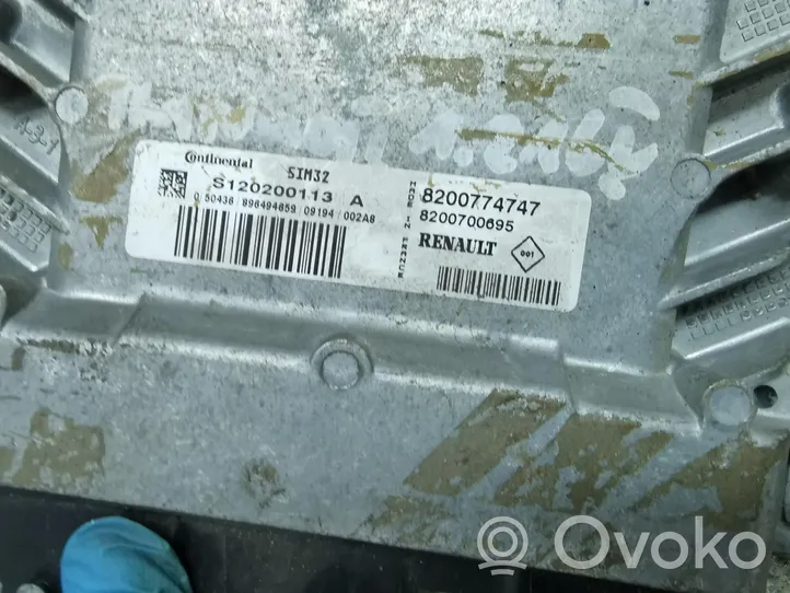 Renault Twingo II Centralina/modulo motore ECU 8200774747