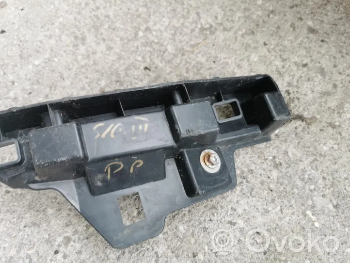 Renault Scenic III -  Grand scenic III Soporte del parachoques delantero 622207359R