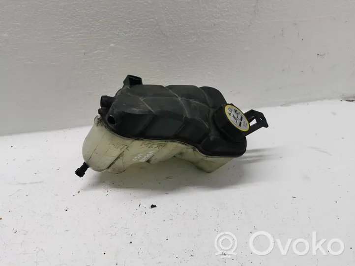 Volvo V60 Coolant expansion tank/reservoir 