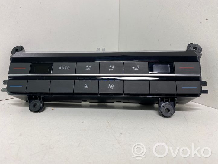 Volkswagen Touareg III Panel klimatyzacji 760907049E