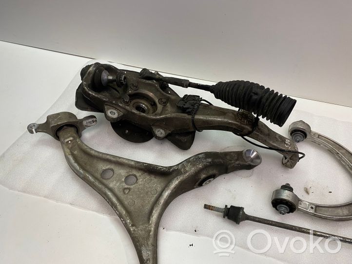 Mercedes-Benz GLE (W166 - C292) Fuso a snodo con mozzo ruota anteriore 1663321001