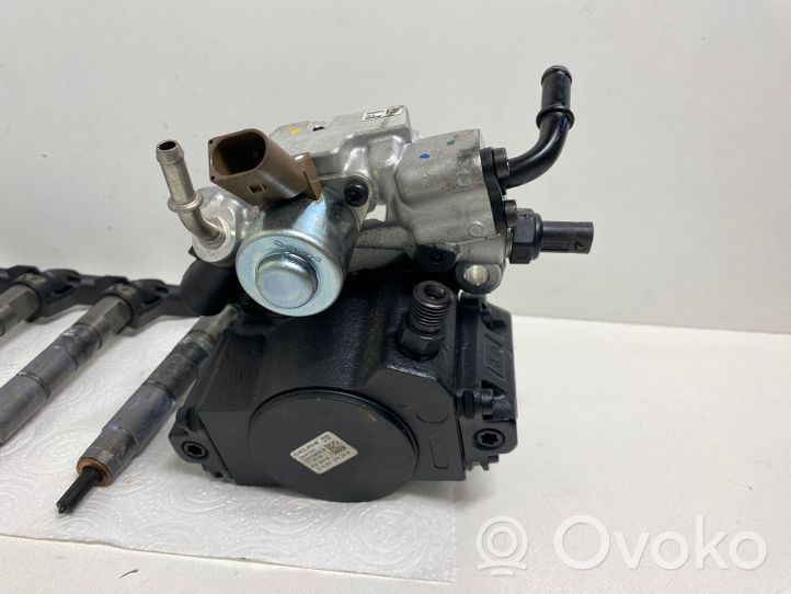 Mercedes-Benz GLC X253 C253 Fuel injection system set A6510702987