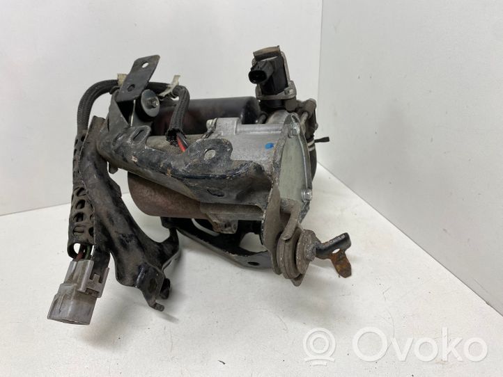 Toyota Land Cruiser (J150) Compresseur / pompe à suspension pneumatique 