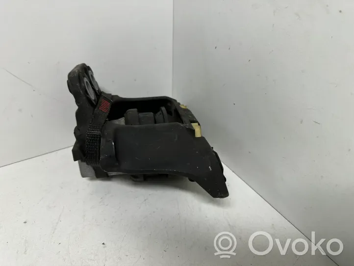 Volvo XC90 Engine mount bracket 31330588