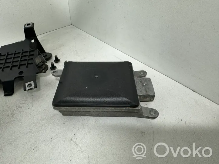 Volkswagen Touareg II Capteur radar d'angle mort 7P6907566