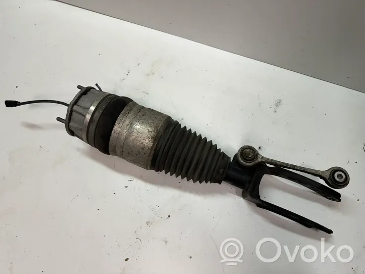 Volkswagen Touareg II Amortisseur airmatic de suspension pneumatique avant 7P6616039M