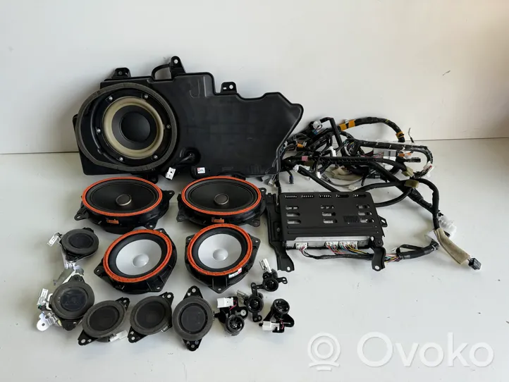 Toyota Land Cruiser (J150) Kit système audio 8628060620