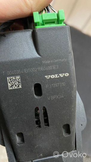 Volvo XC60 Kamera zderzaka przedniego 31387310