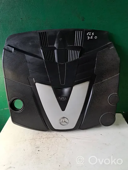 Mercedes-Benz CLS C219 Engine cover (trim) A6420100167