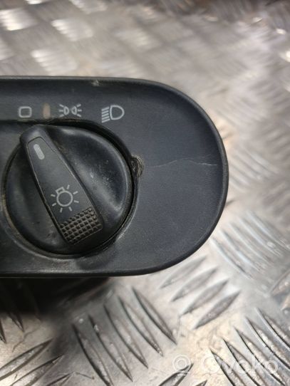 Volkswagen Sharan Interrupteur d’éclairage 7M2941531G