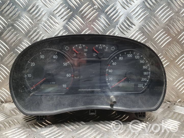 Volkswagen Polo IV 9N3 Speedometer (instrument cluster) 110080320003A