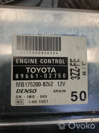 Toyota Corolla E120 E130 Sterownik / Moduł ECU 8966102750