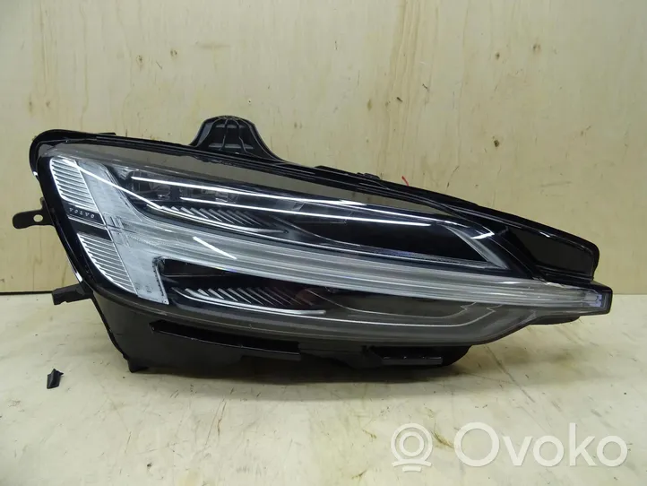 Volvo V60 Phare frontale 32404686