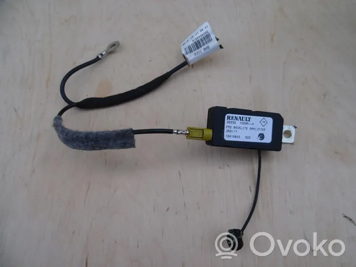 Renault Scenic IV - Grand scenic IV Amplificateur d'antenne 282301509R