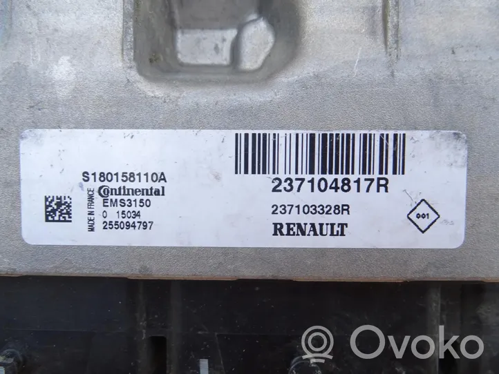 Renault Megane III Блок управления двигателем ECU 237104817R