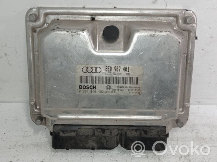 Audi A6 S6 C5 4B Moottorin ohjainlaite/moduuli 8E0907401